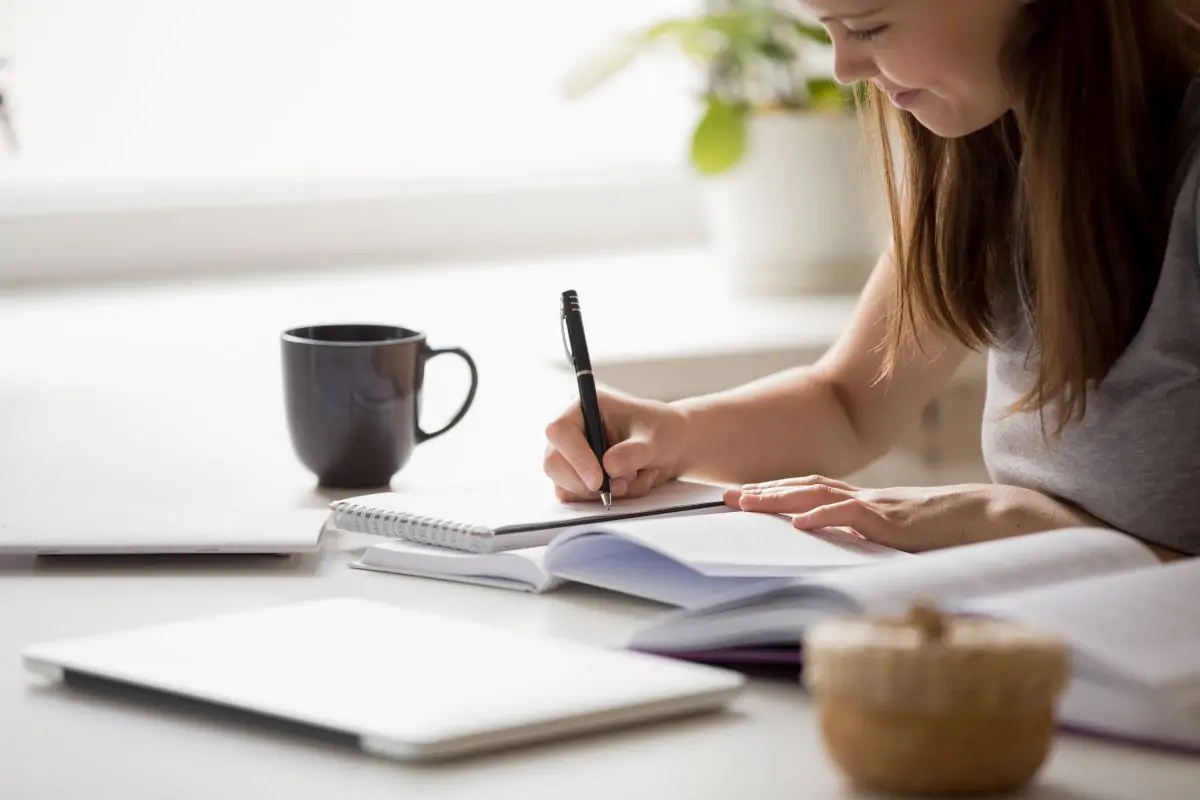 Hãy viết như chính bạn là độc giả 8 BAI BLOG 9